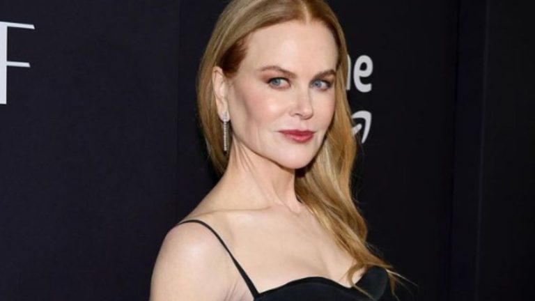 56 yaşındaki oyuncu Nicole Kidman’ı kendine hayran bıraktı! Vogue çekimi gündem oldu