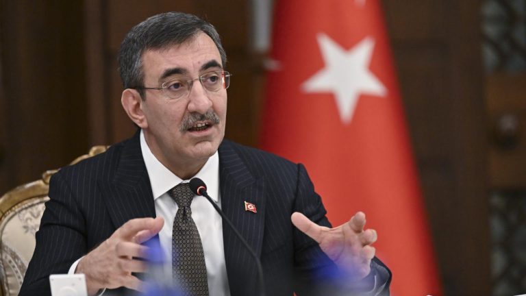 Cevdet Yılmaz: Kamu düzenini bozanlar gençlerimizin geleceği ile oynamaktadır